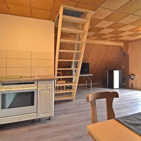 Wanderhutte Am Rennsteig *