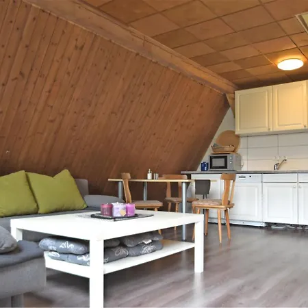 Wanderhutte Am Rennsteig Neuhaus am Rennweg